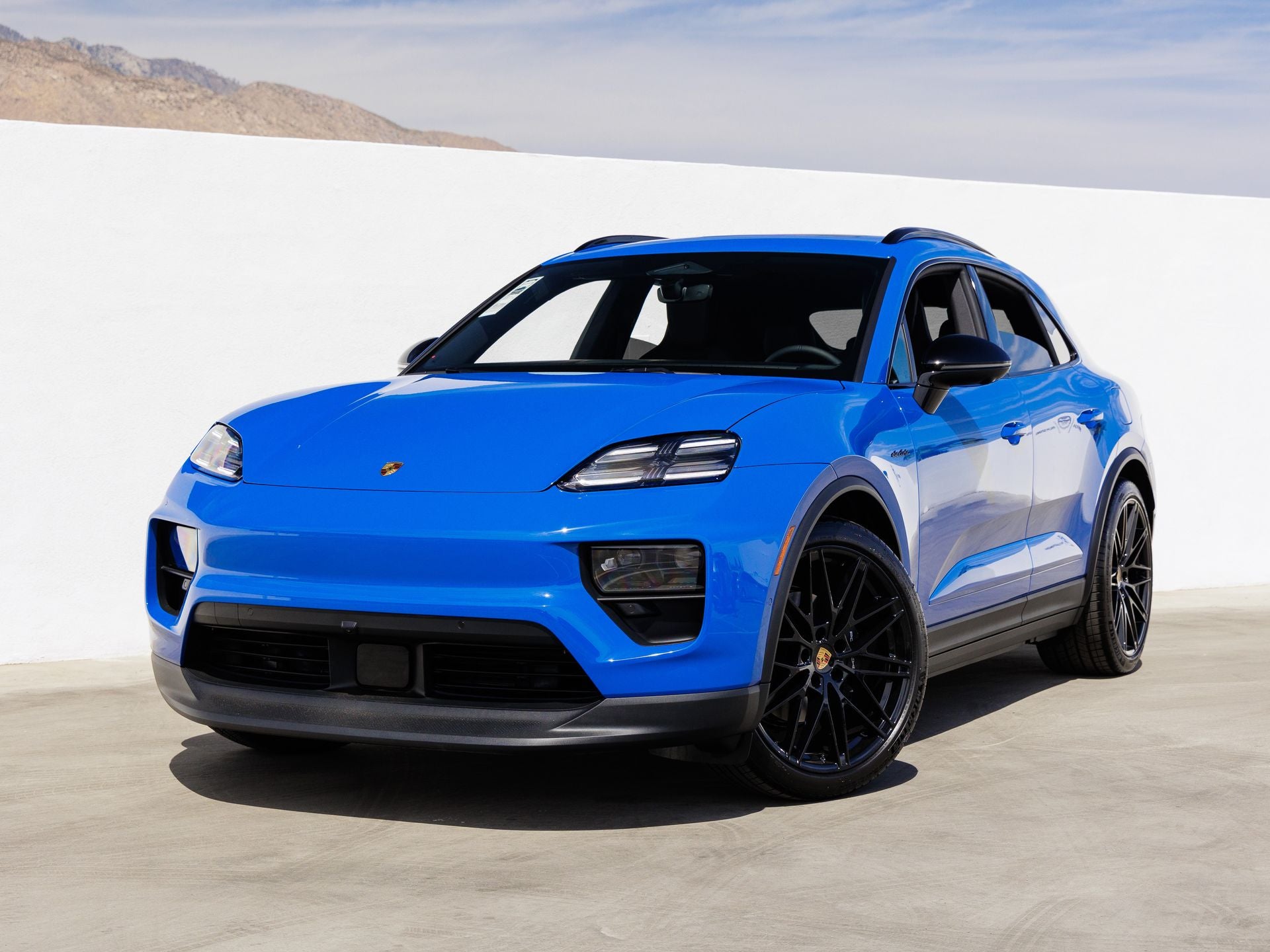 2026 Porsche Macan Macan Electric