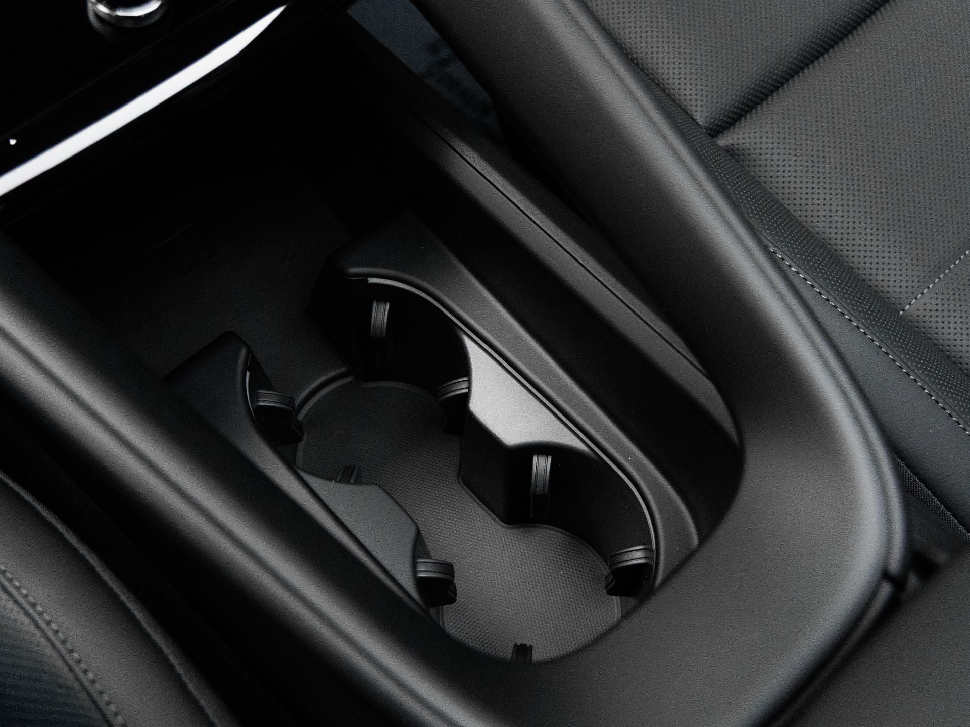 2026 Porsche Macan Macan Electric