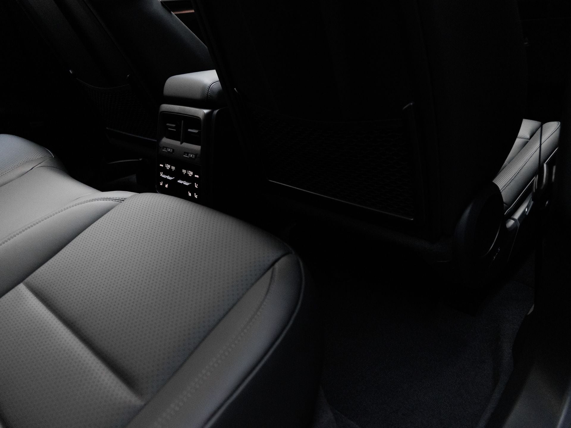 2026 Porsche Macan Macan Electric