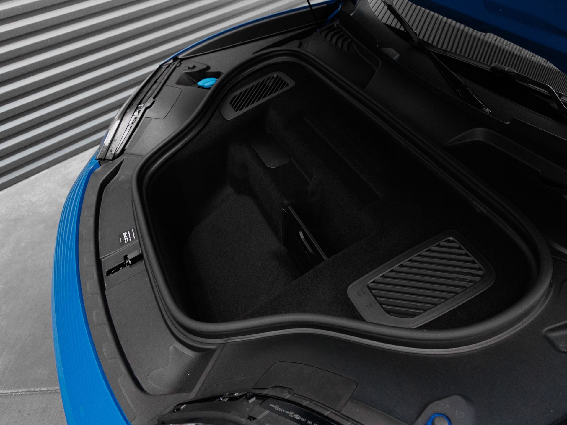 2026 Porsche Macan Macan Electric