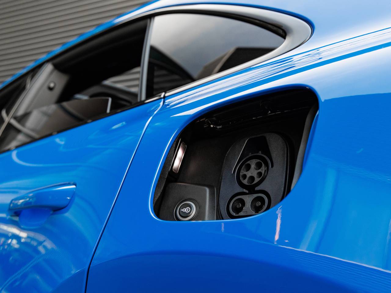 2026 Porsche Macan Macan Electric
