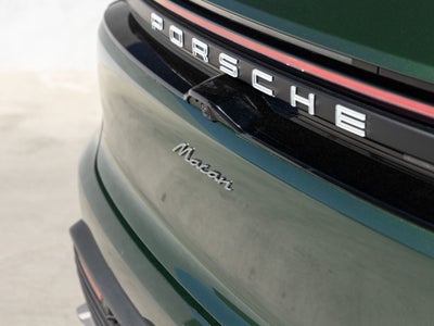 2025 Porsche Macan Electric