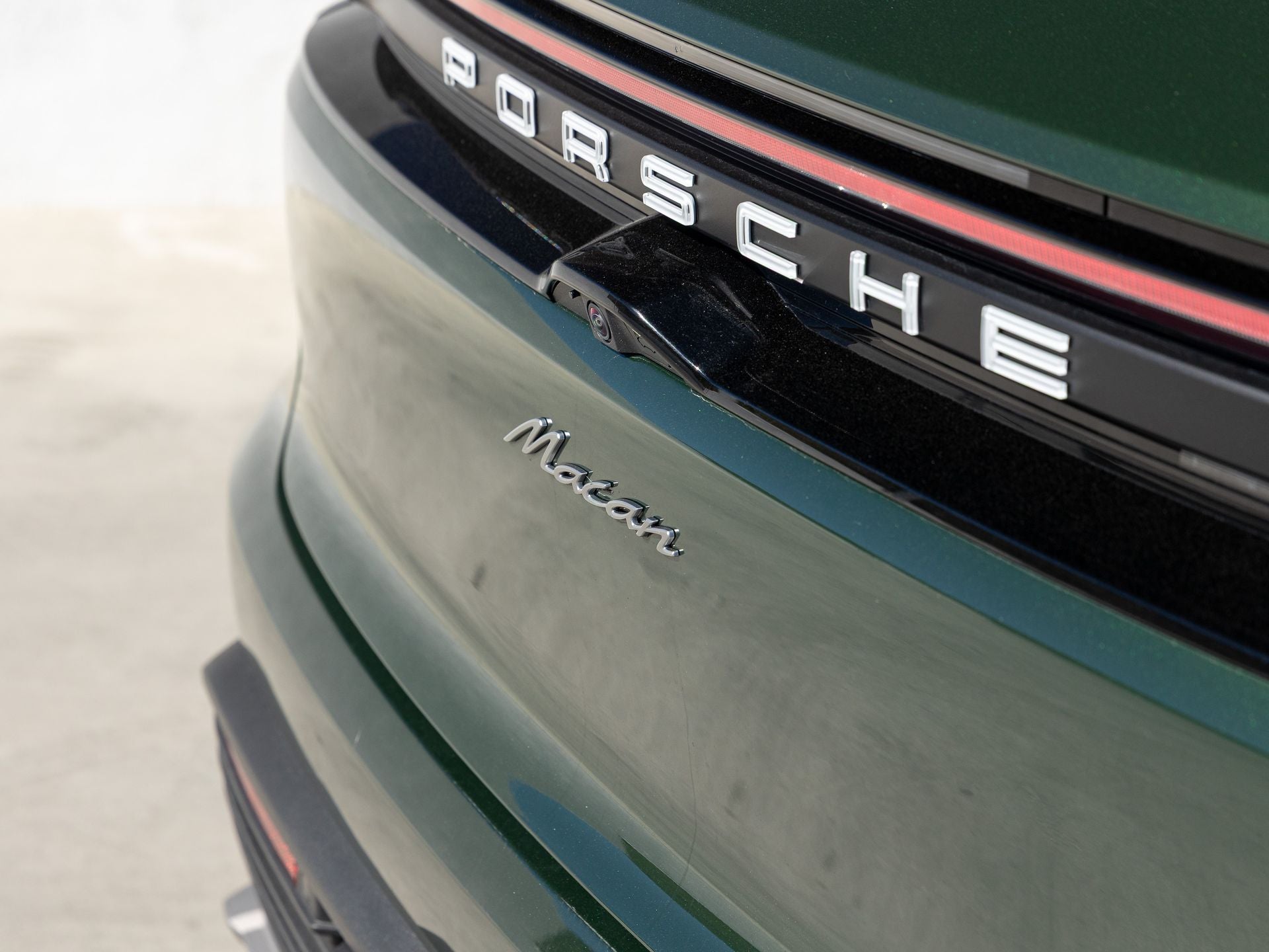 2025 Porsche Macan Electric