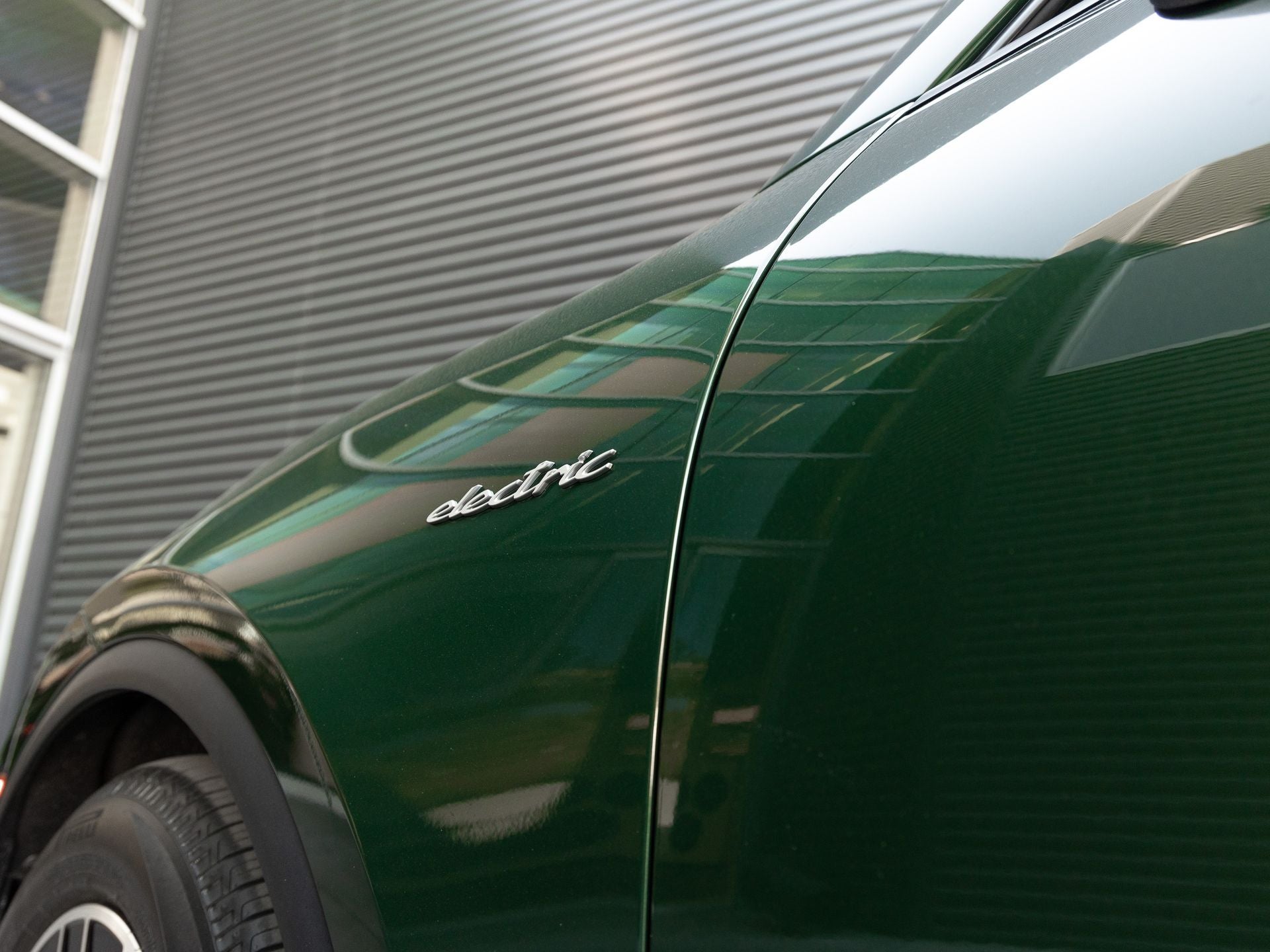 2025 Porsche Macan Electric