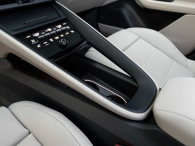 2025 Porsche Macan Electric