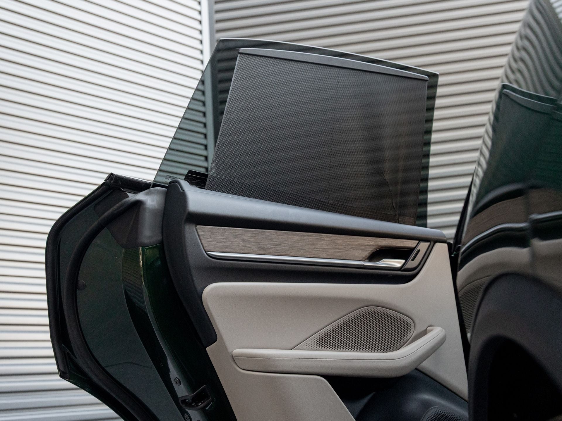 2025 Porsche Macan Electric