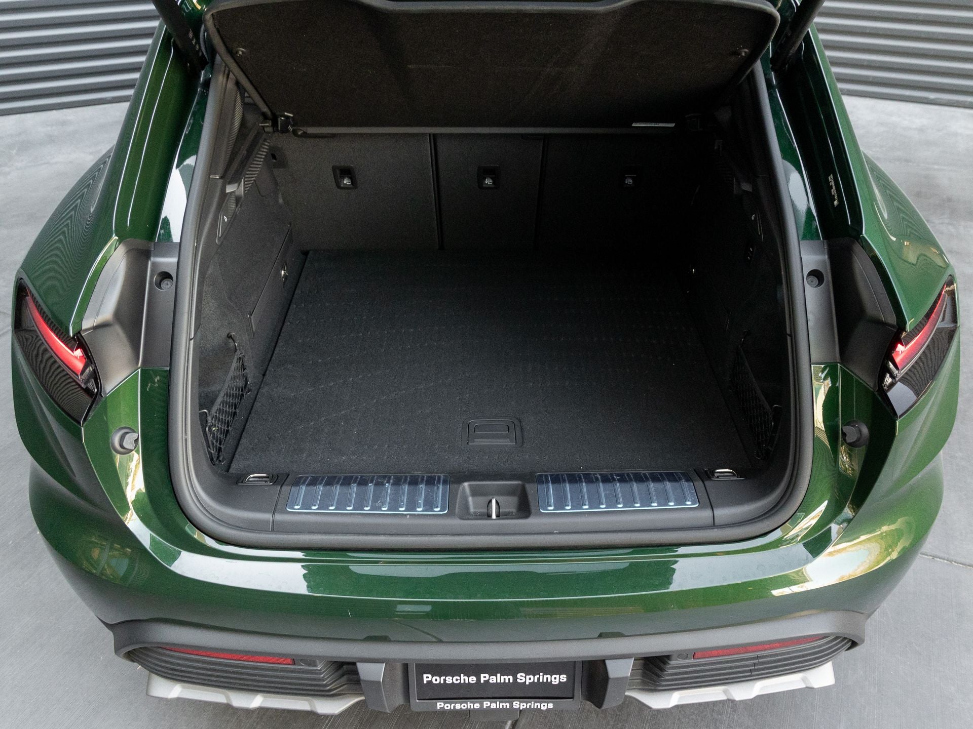 2025 Porsche Macan Electric