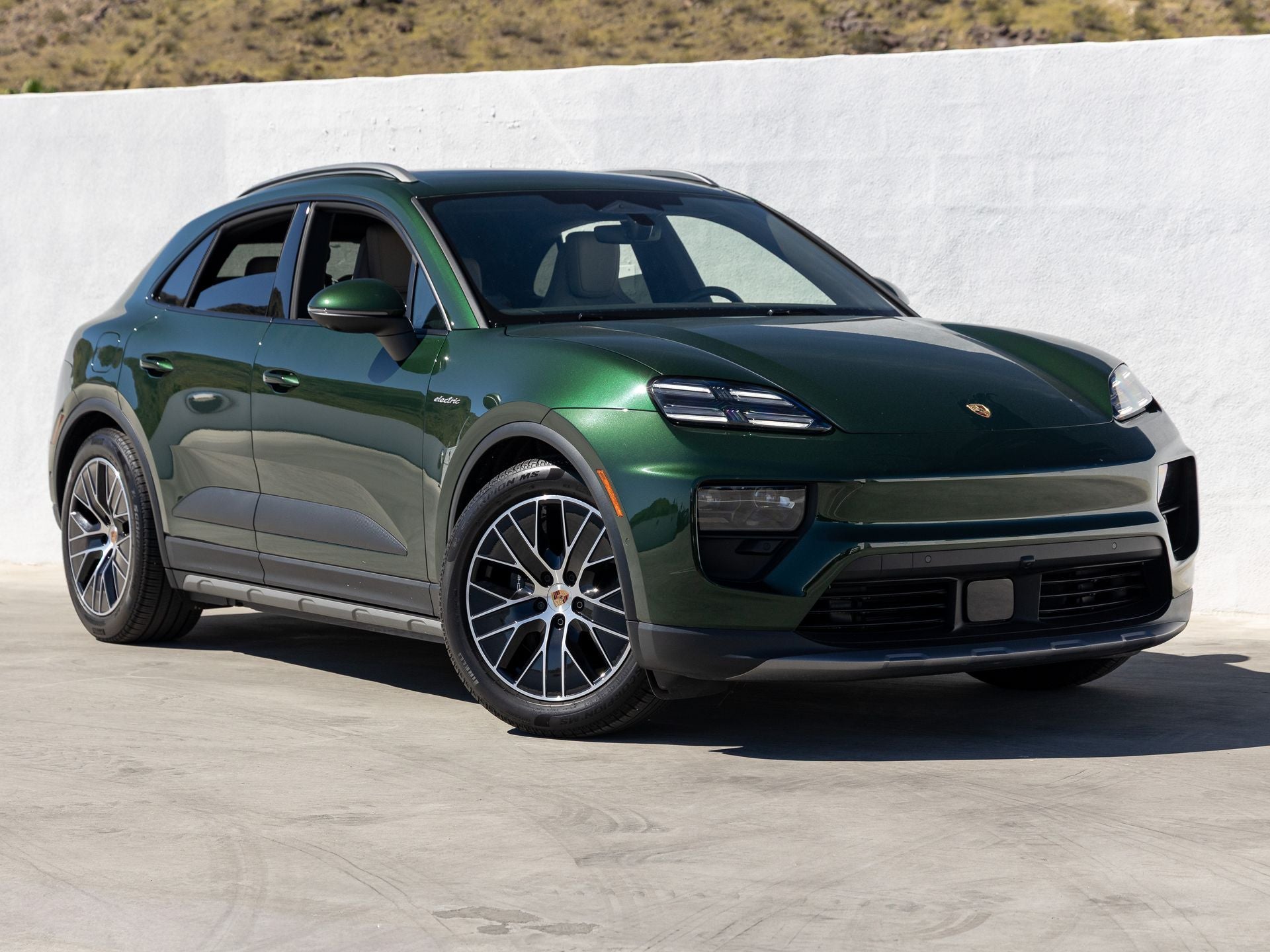 2025 Porsche Macan Electric