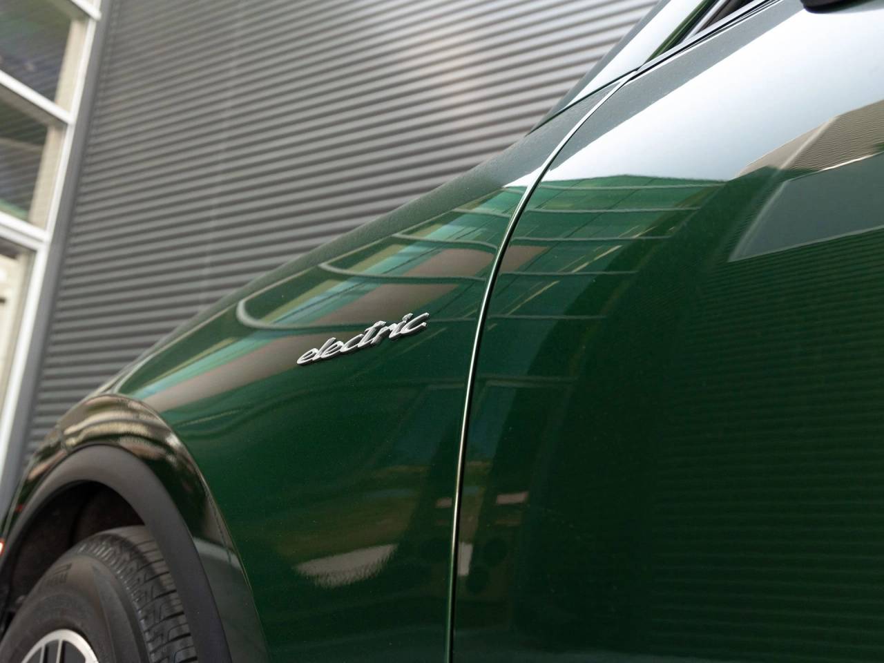 2025 Porsche Macan Electric