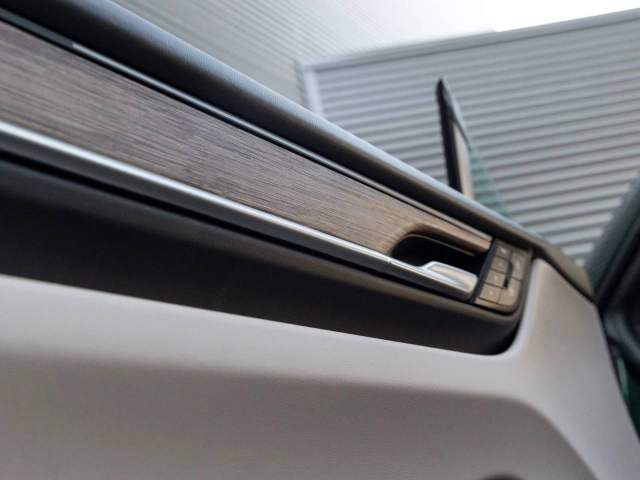 2025 Porsche Macan Electric