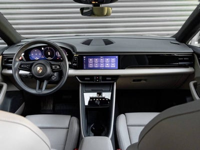 2025 Porsche Macan Electric
