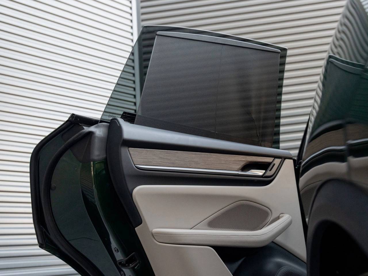 2025 Porsche Macan Electric