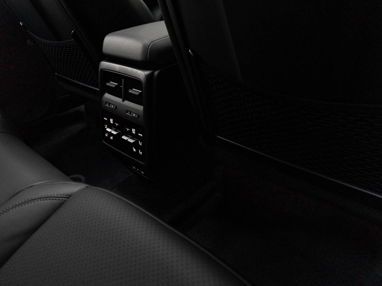 2026 Porsche Macan Electric