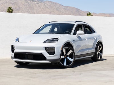 2026 Porsche Macan Electric Base