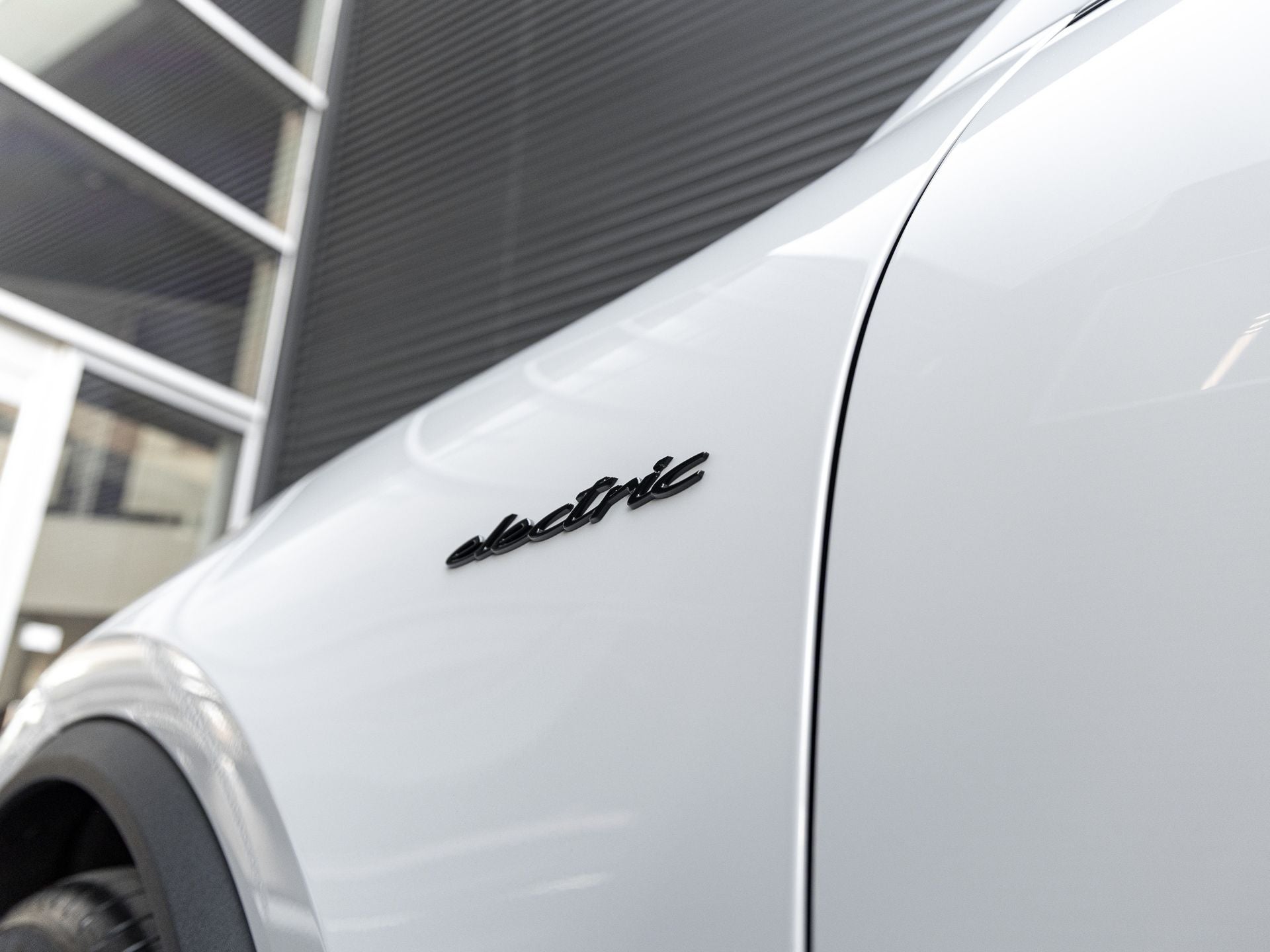 2026 Porsche Macan Electric Base