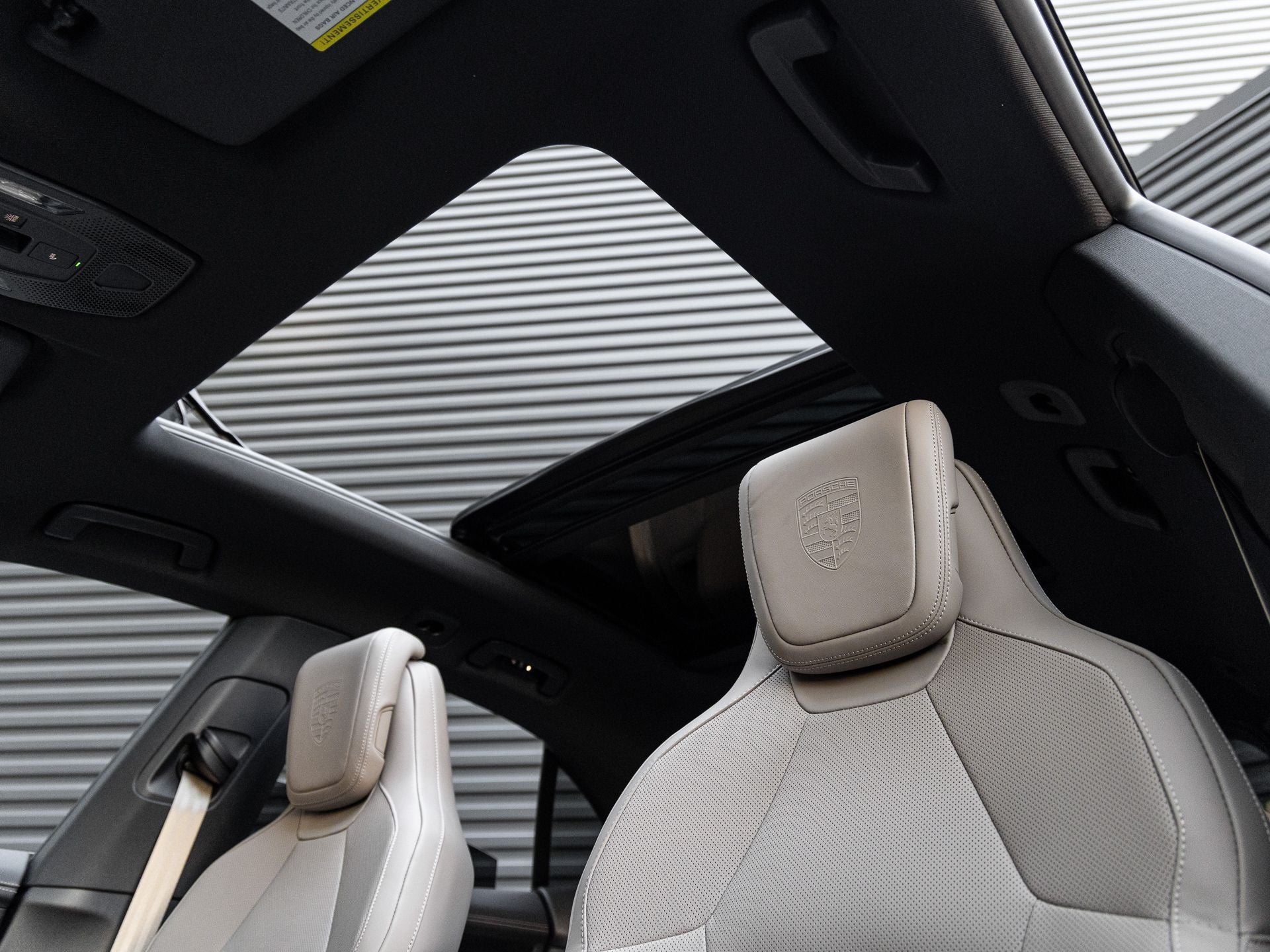 2026 Porsche Macan Electric Base