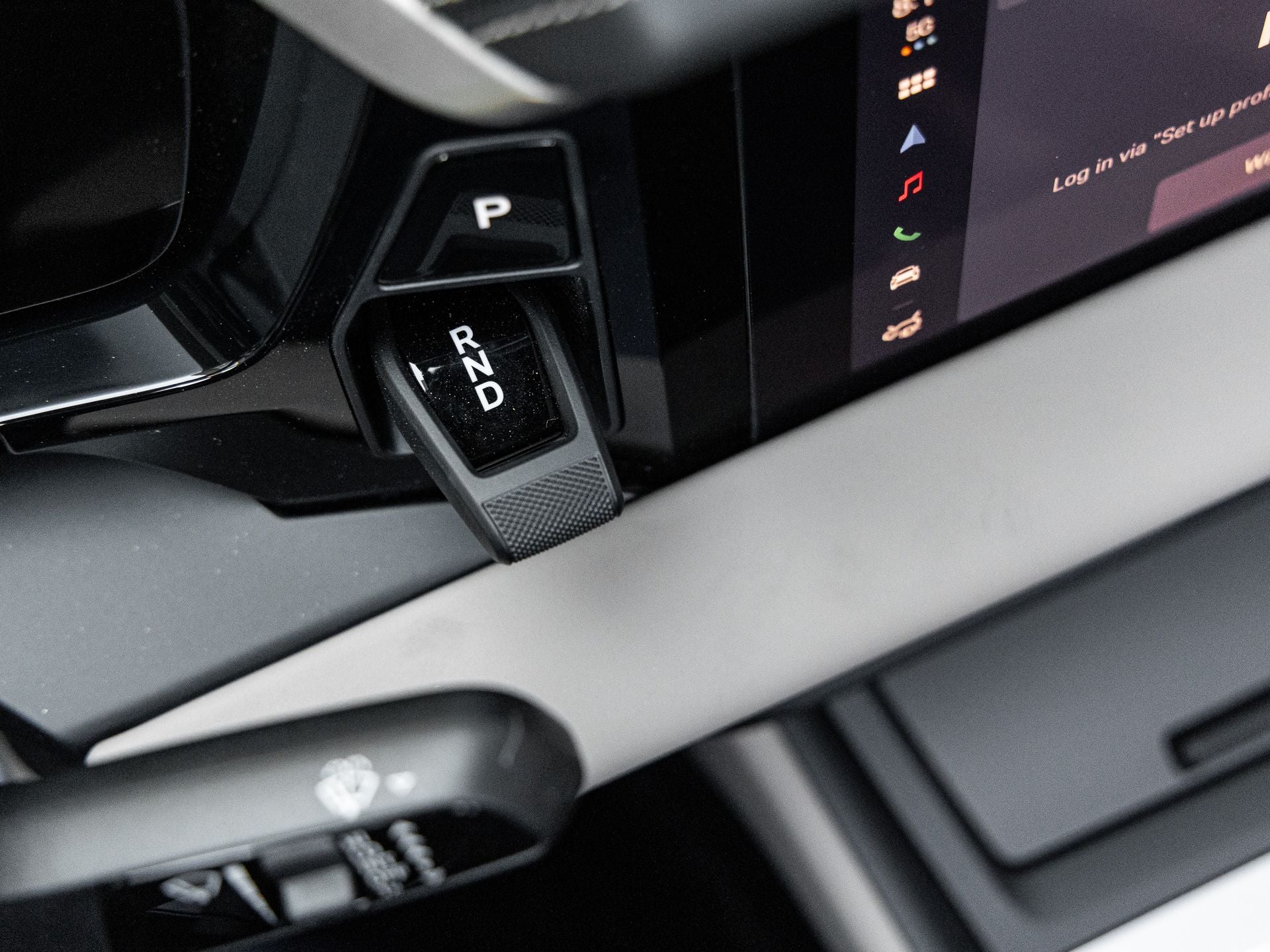 2026 Porsche Macan Electric Base