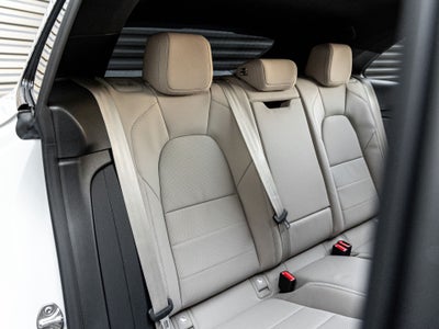 2026 Porsche Macan Electric Base