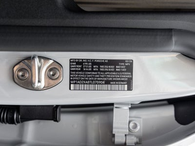 2026 Porsche Macan Electric Base