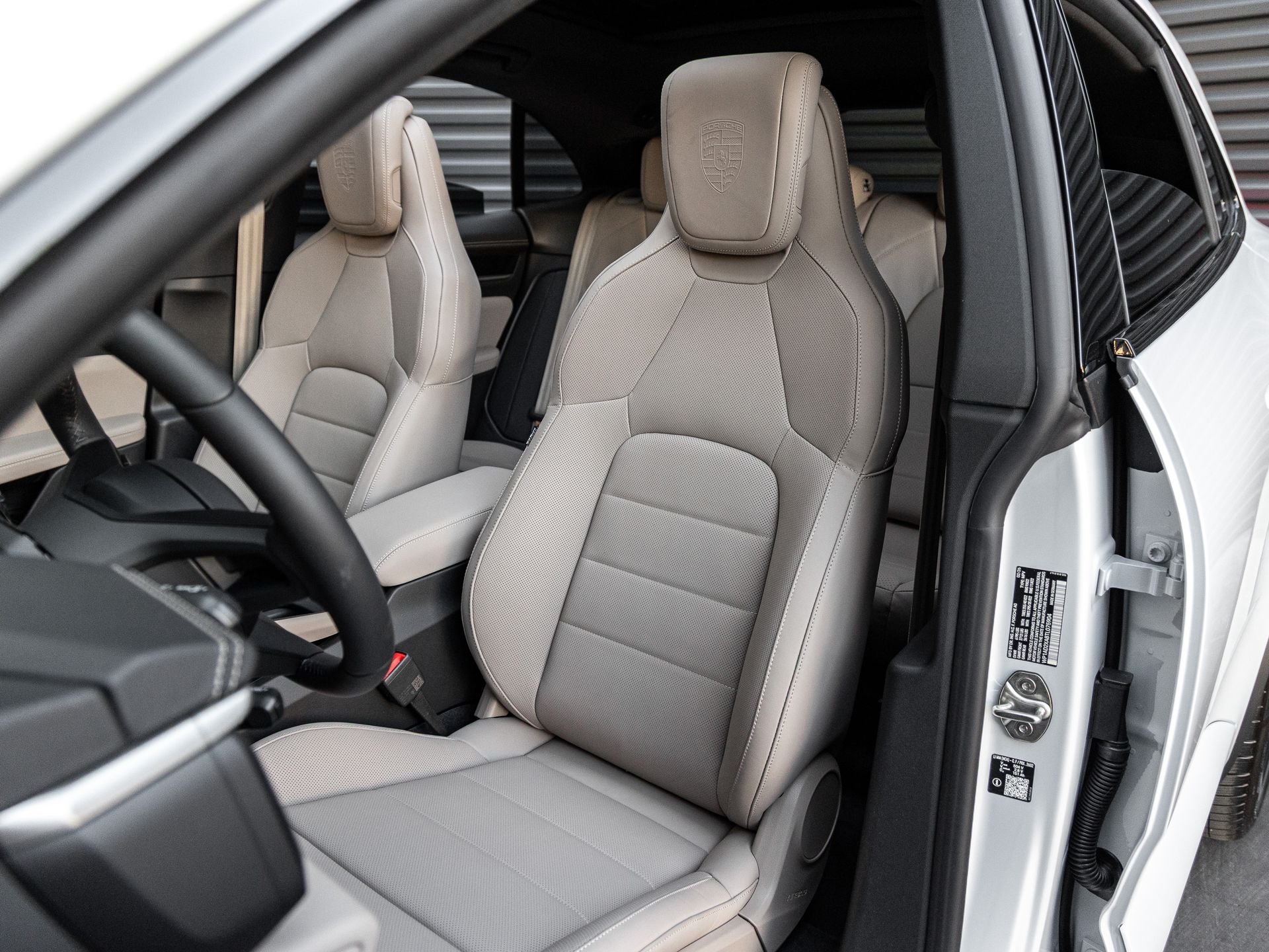 2026 Porsche Macan Electric Base