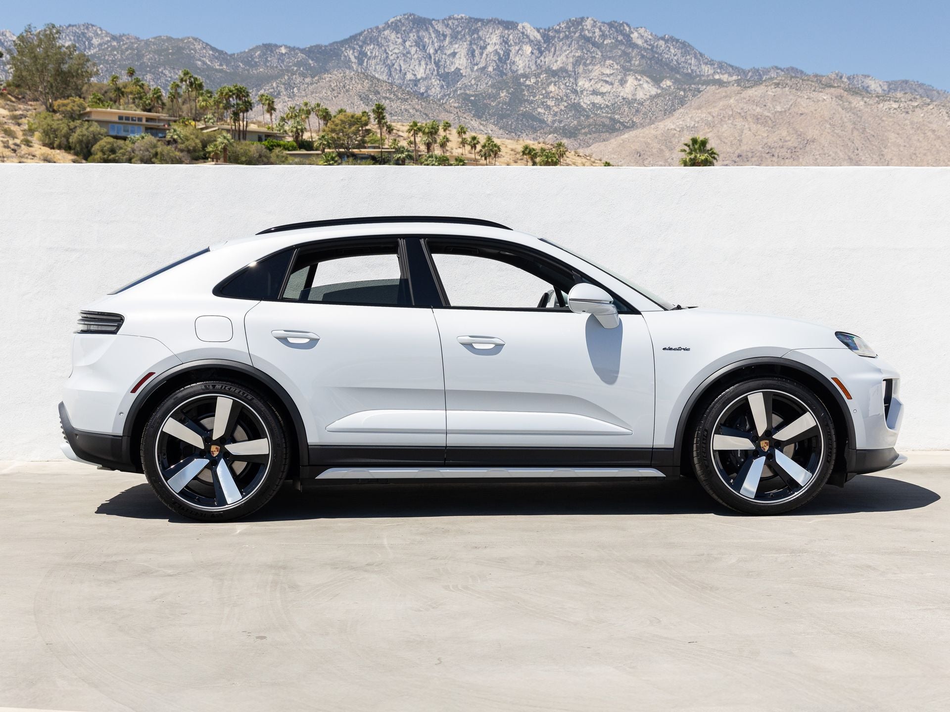 2026 Porsche Macan Electric Base
