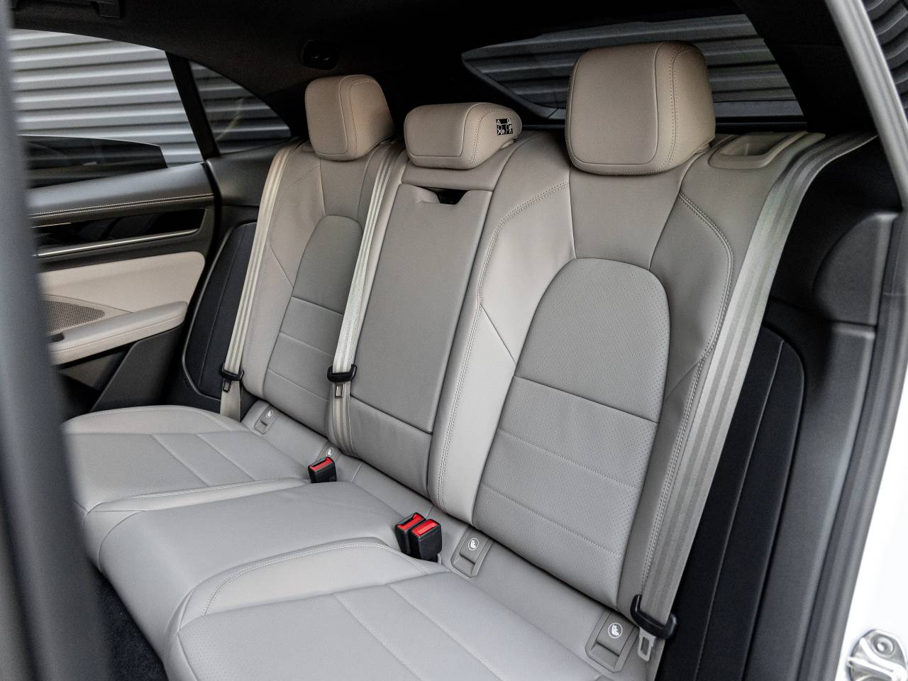 2026 Porsche Macan Electric