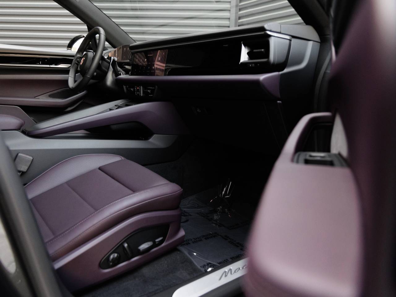 2026 Porsche Macan Macan Electric