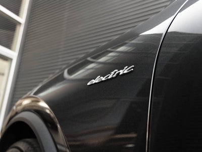 2026 Porsche Macan Macan Electric