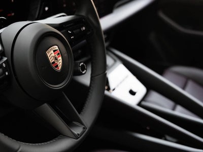 2026 Porsche Macan Macan Electric