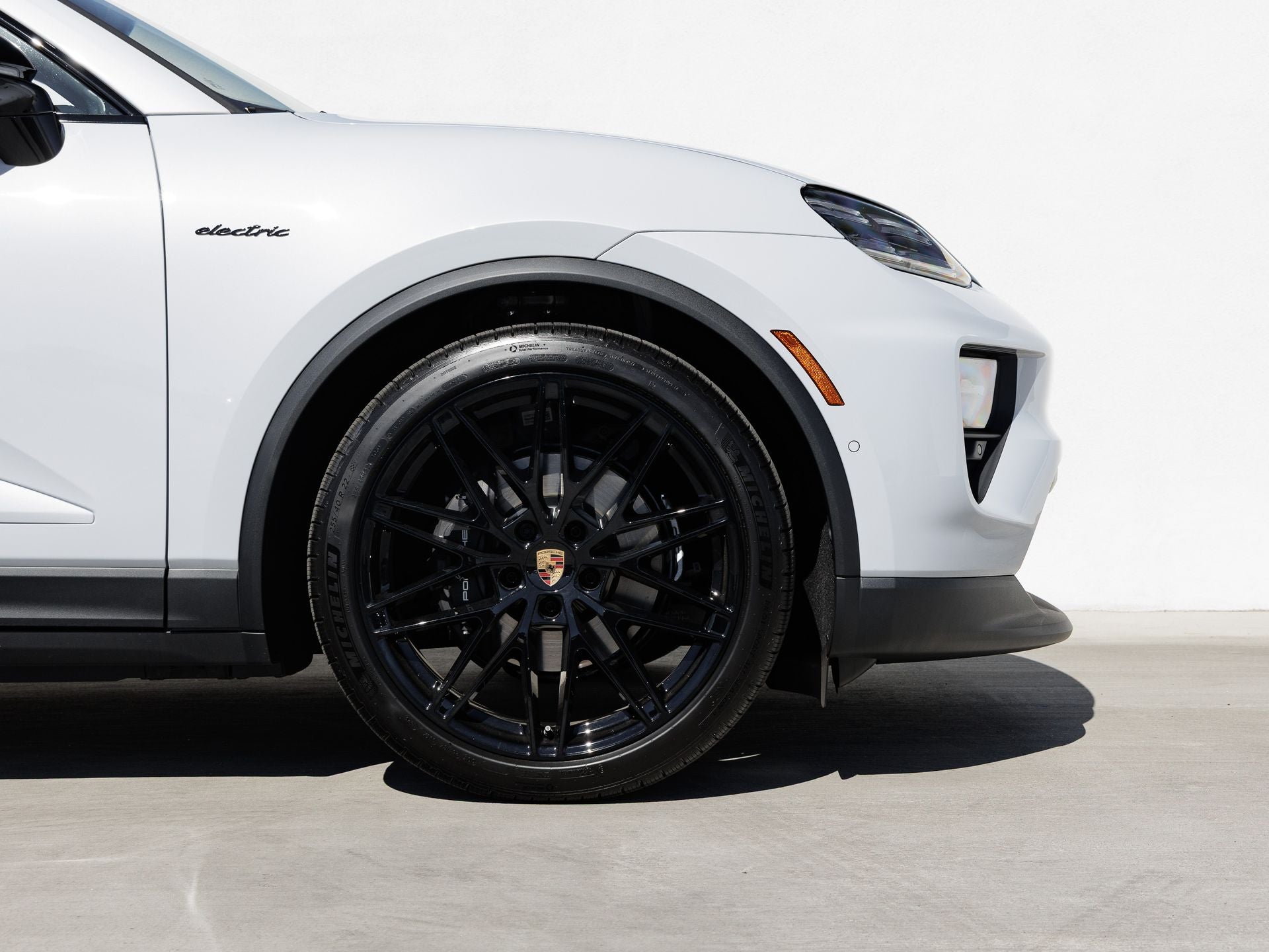 2026 Porsche Macan Macan Electric