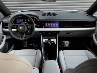 2026 Porsche Macan Macan Electric