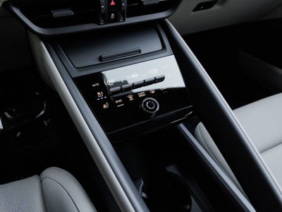 2026 Porsche Macan Macan Electric