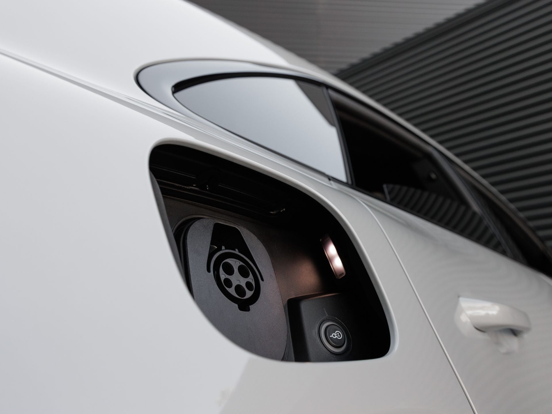 2026 Porsche Macan Macan Electric