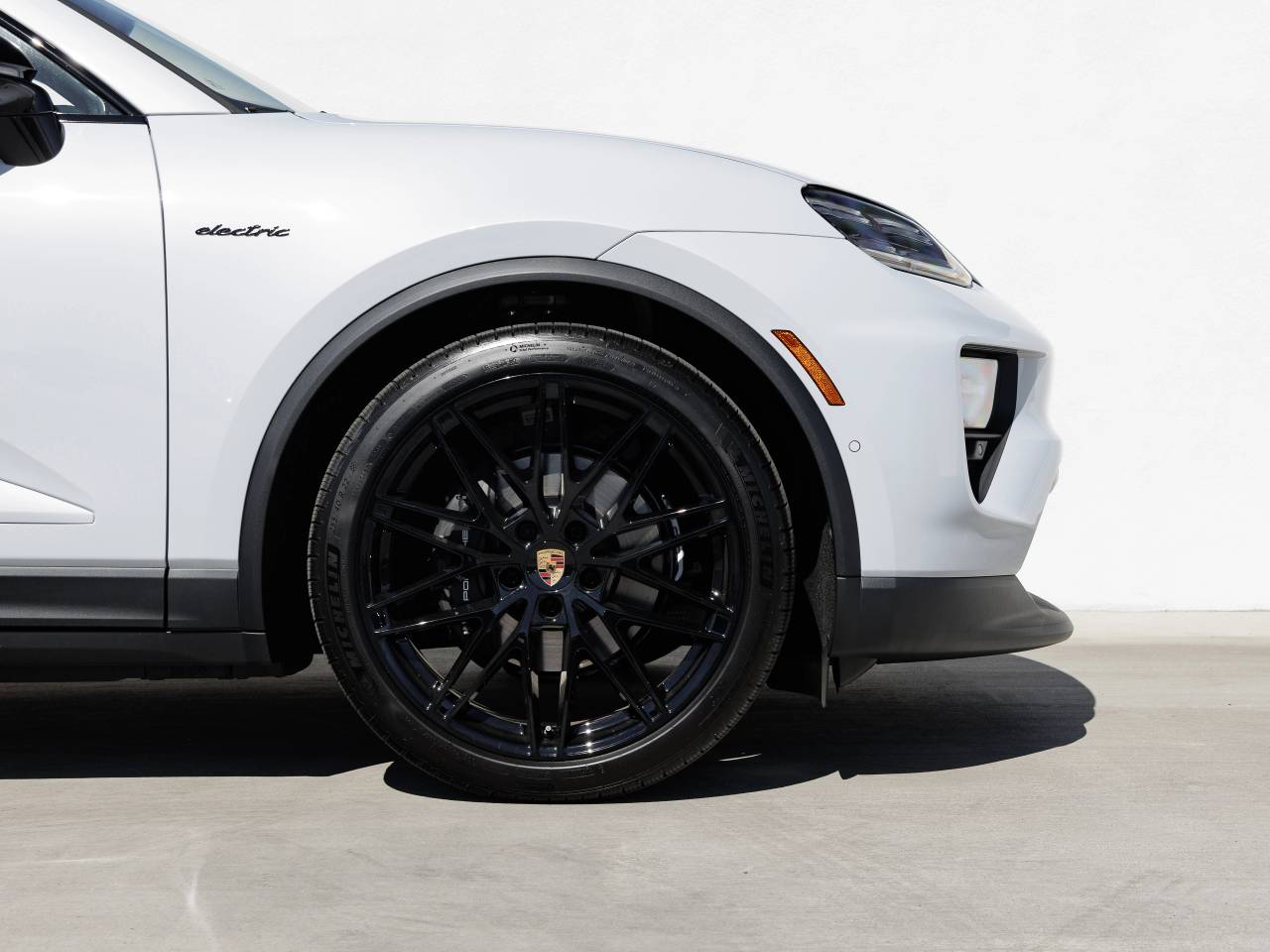 2026 Porsche Macan Macan Electric