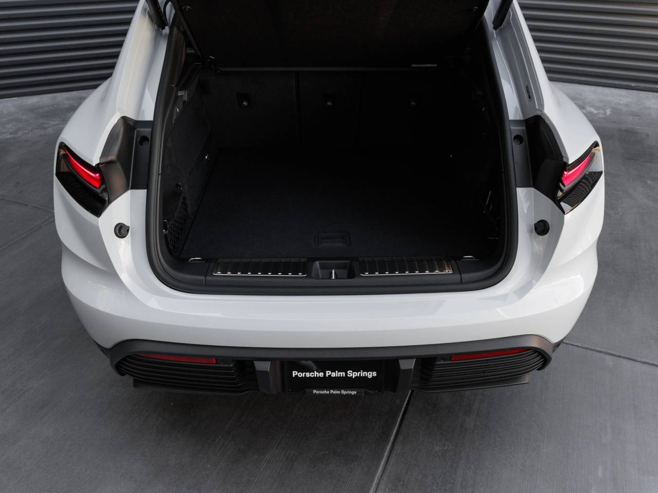 2026 Porsche Macan Macan Electric