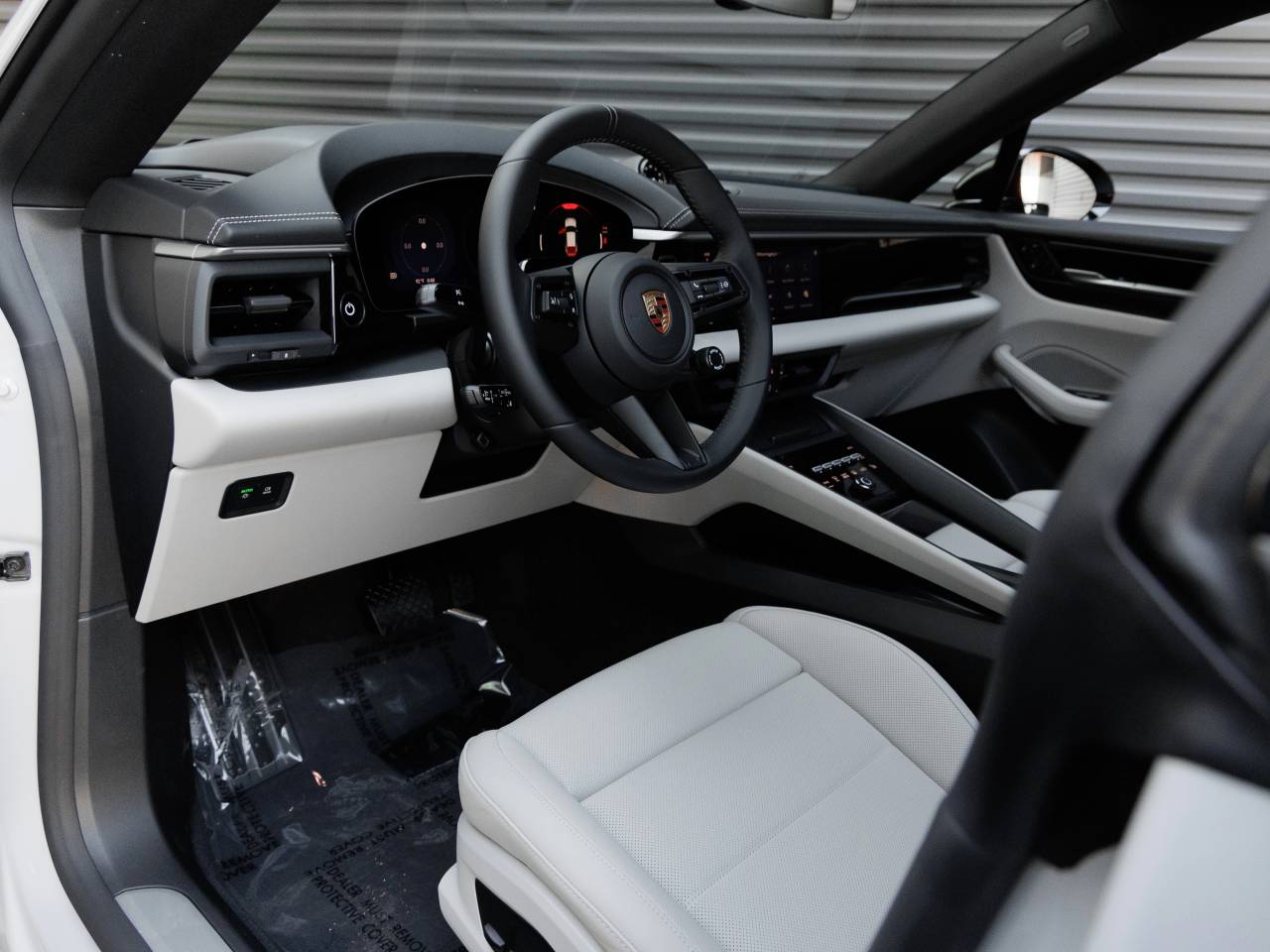 2026 Porsche Macan Macan Electric