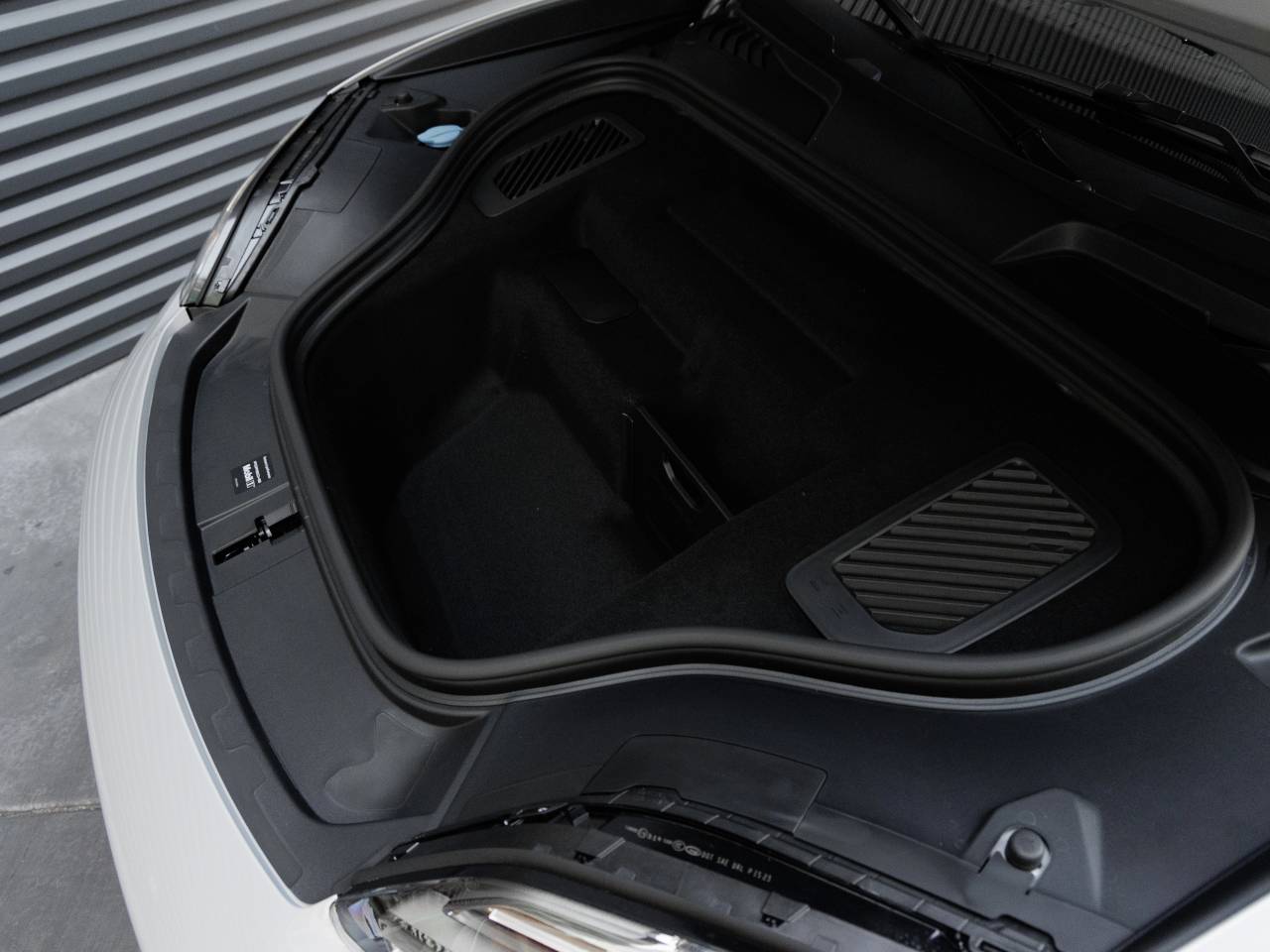 2026 Porsche Macan Macan Electric