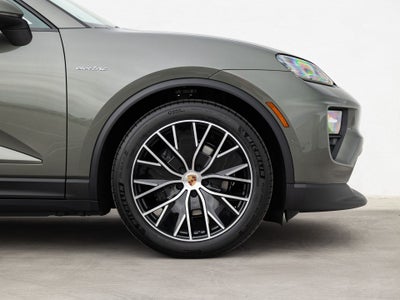 2026 Porsche Macan Electric