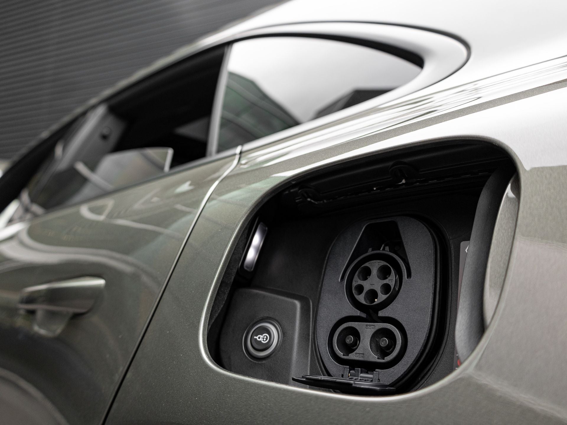 2026 Porsche Macan Electric