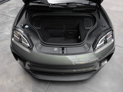 2026 Porsche Macan Electric