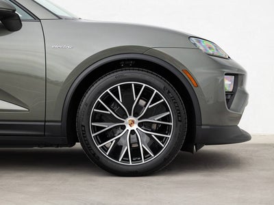 2026 Porsche Macan Electric