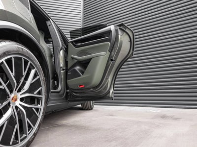 2026 Porsche Macan Electric