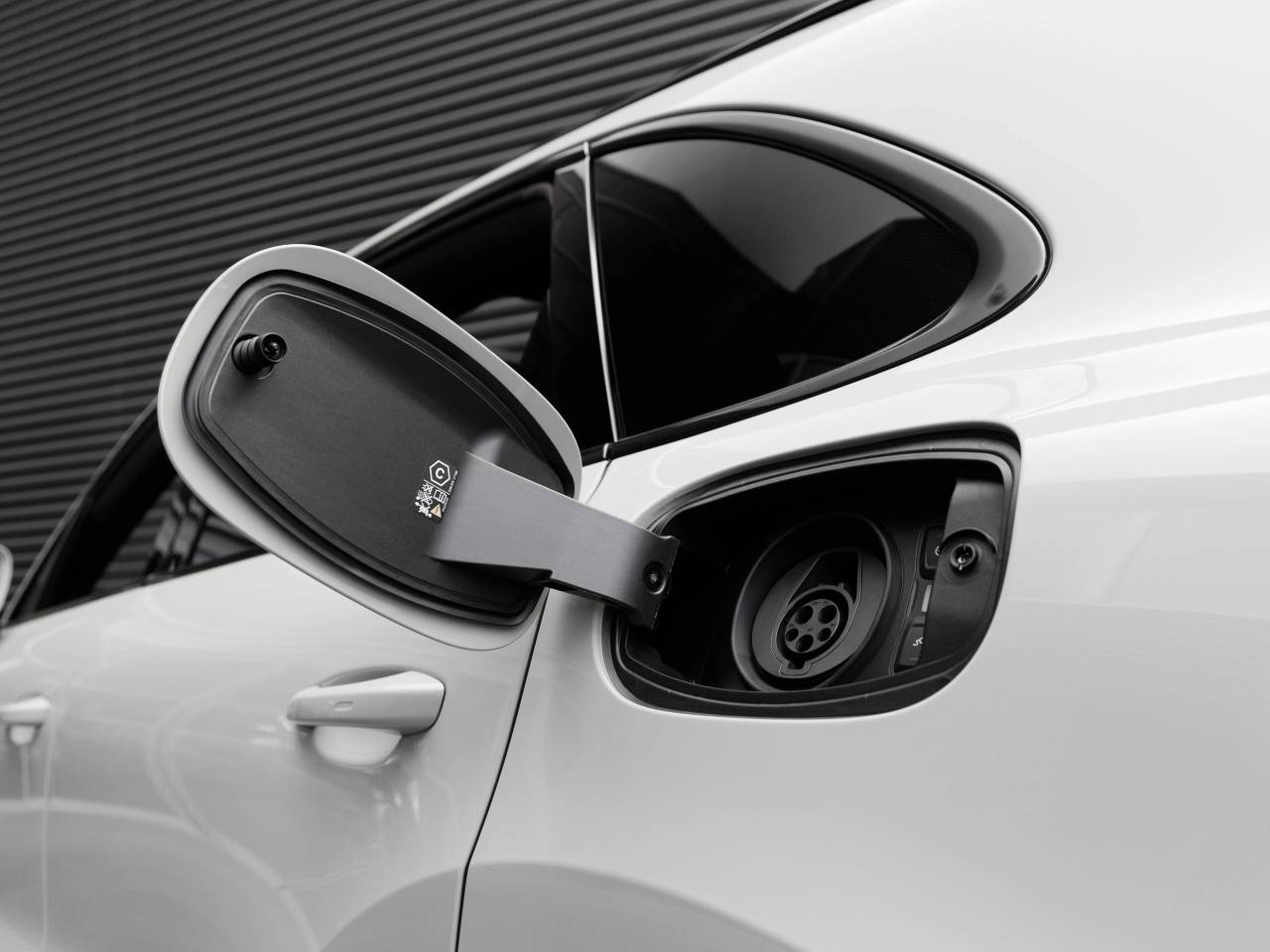 2026 Porsche Cayenne Cayenne E-Hybrid