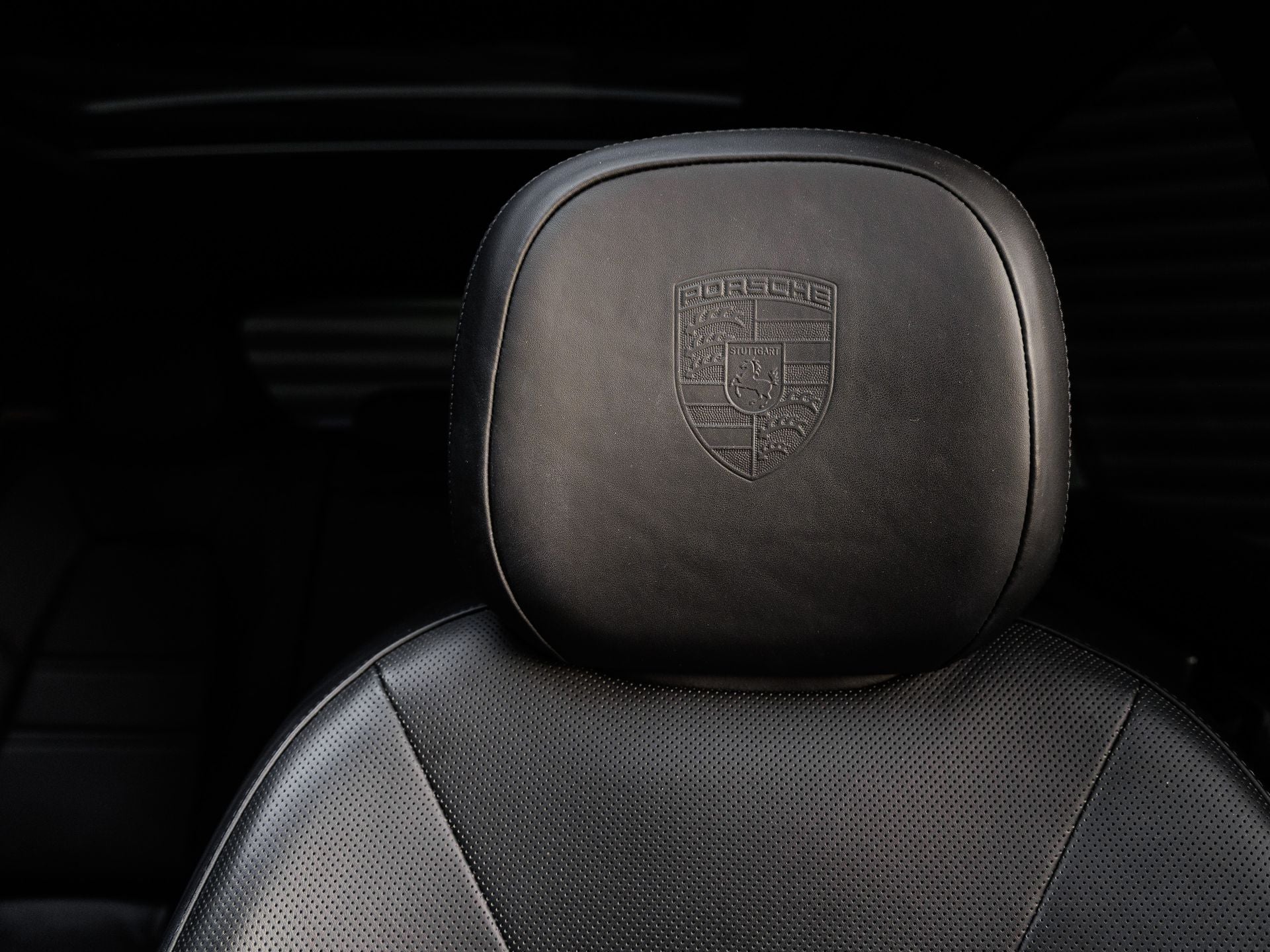 2023 Porsche Cayenne Cayenne E-Hybrid Platinum Edition (MY23)