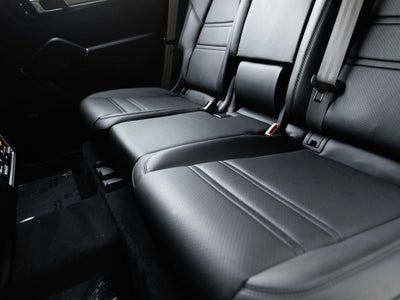 2023 Porsche Cayenne Cayenne E-Hybrid Platinum Edition (MY23)