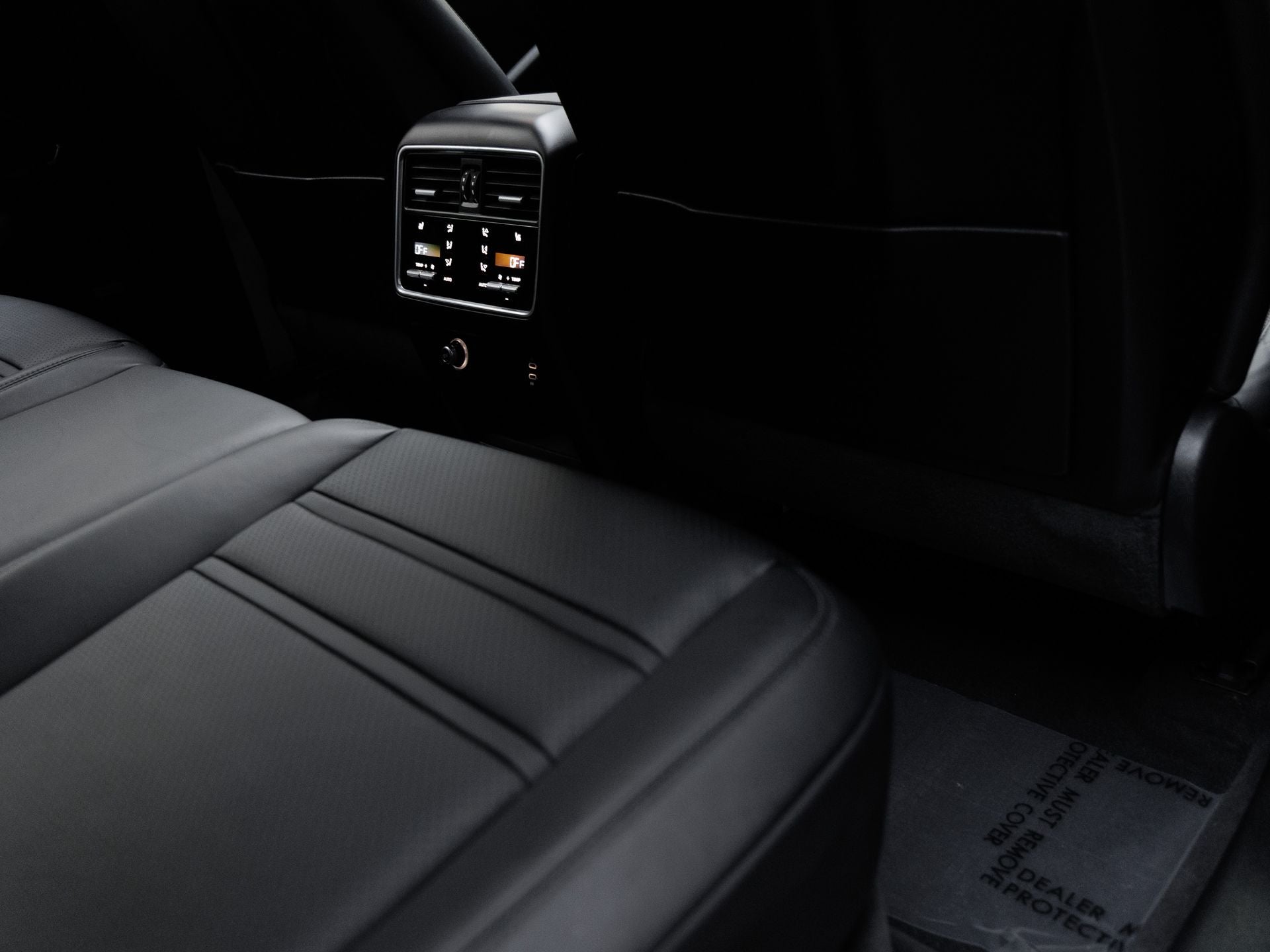 2023 Porsche Cayenne Cayenne E-Hybrid Platinum Edition (MY23)