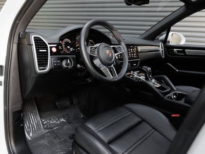 2023 Porsche Cayenne Cayenne E-Hybrid Platinum Edition (MY23)