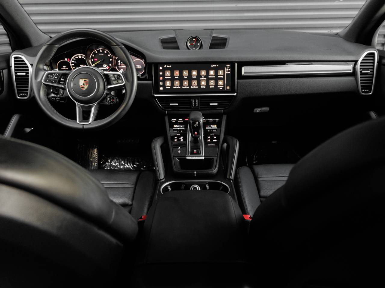 2023 Porsche Cayenne Cayenne E-Hybrid Platinum Edition (MY23)