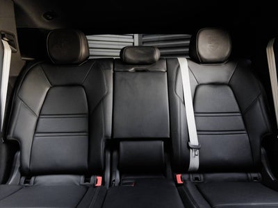 2023 Porsche Cayenne Cayenne E-Hybrid Platinum Edition (MY23)