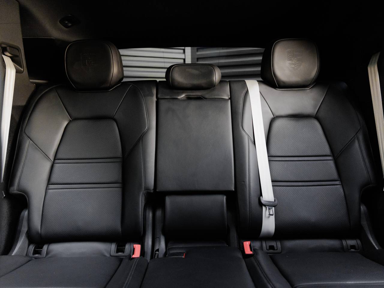 2023 Porsche Cayenne Cayenne E-Hybrid Platinum Edition (MY23)